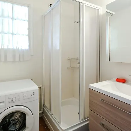 Vila In Near And Forest Castellane