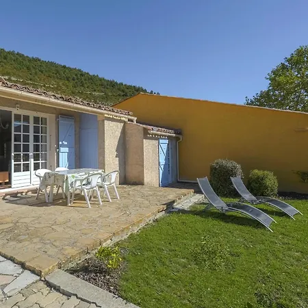 Charming Villa In Castellane *